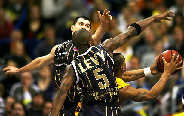 裁判的判罚 裁判的判罚